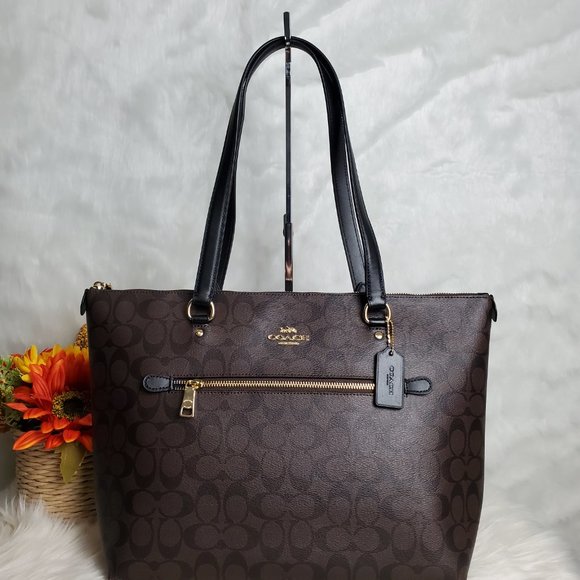 COACH GALLERY TOTE AND WALLET COMBO - Picture 2 of 9